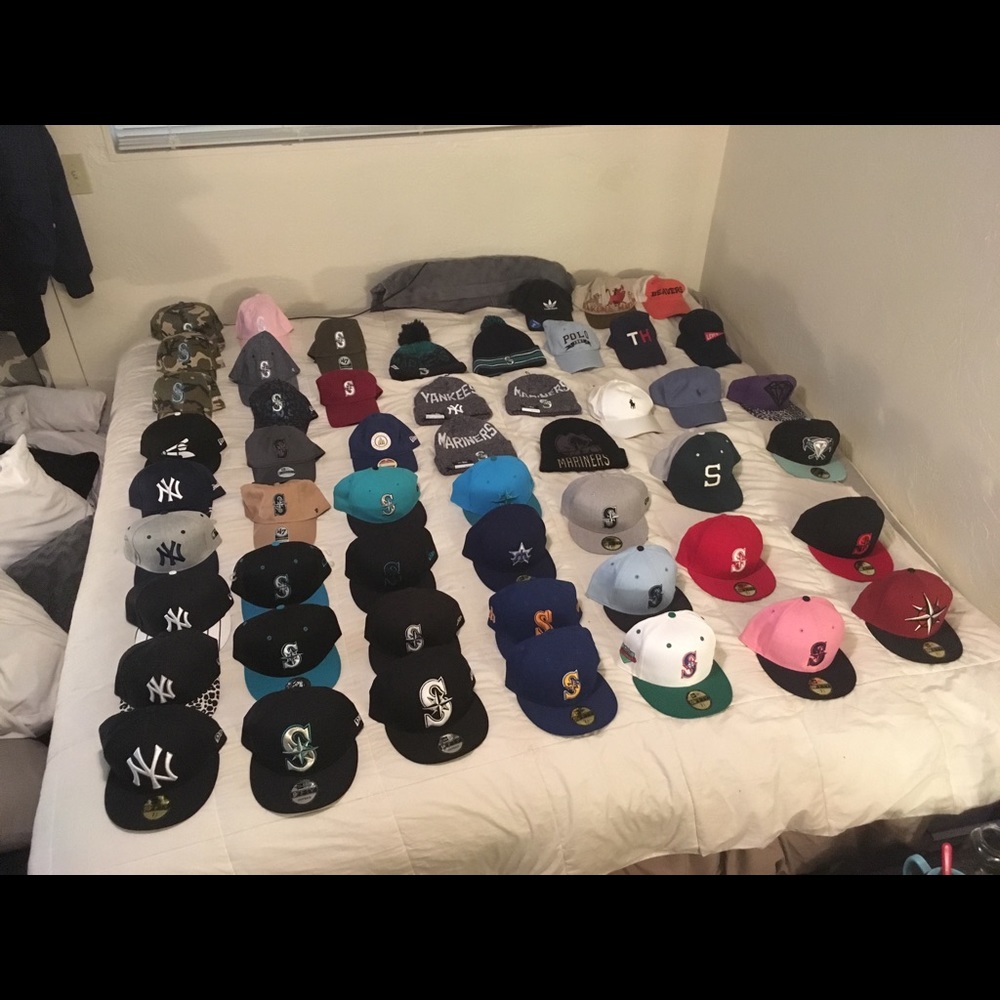 Seattle Mariners and yankee hats!